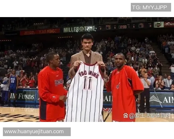 姚明与魔兽对决魔术队的经典时刻回顾与精彩瞬间分析 姚明与魔兽对决魔术队的经典时刻回顾与精彩瞬间分析