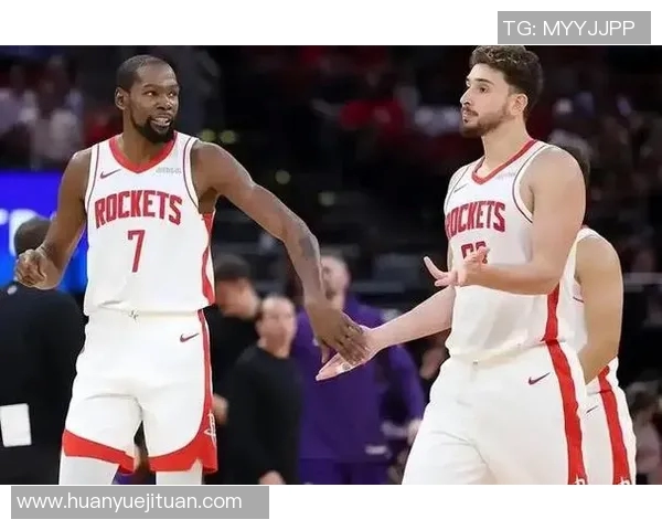 火箭队与国王队员的精彩对决分析与赛季展望