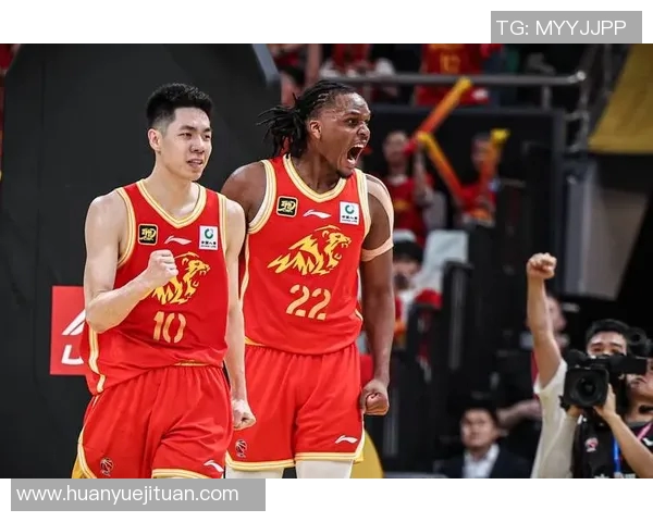 2017年1月4日CBA精彩对决山东队迎战广厦队全场回顾与分析