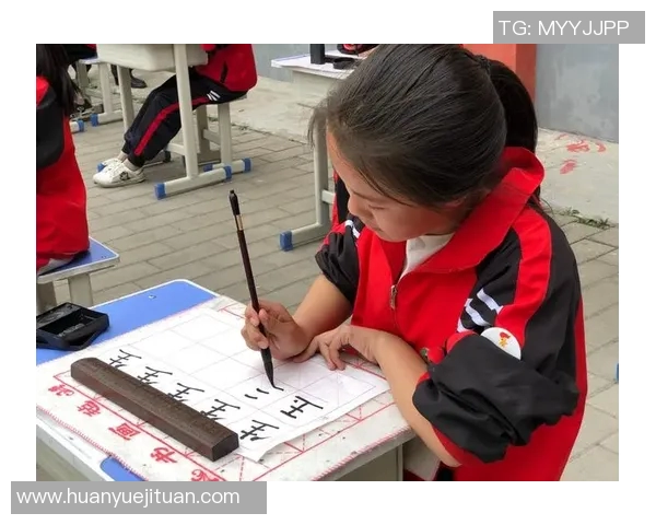 朱荣振的艺术人生探索与创新之路如何影响当代文化发展与传承