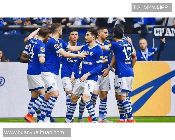 柏林赫塔迎战沙尔克04争夺德甲保级关键战役的胜利