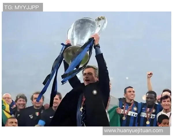 穆里尼奥怒斥欧足联罗马因争议点球遭淘汰引发热议