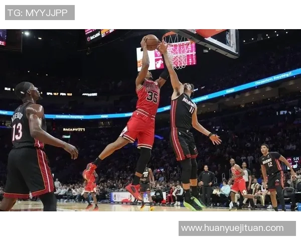 鹈鹕与公牛激战NBA夏季联赛新星对决精彩回顾与分析