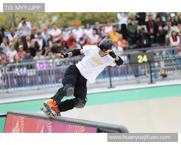 广州极限运动队在滑板精英赛中以73分稳居积分榜首位