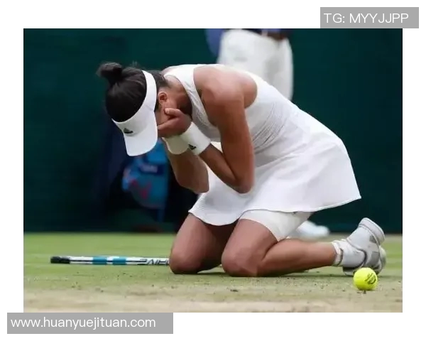 对话杨芳：回顾她的网球生涯与成长之路的精彩瞬间